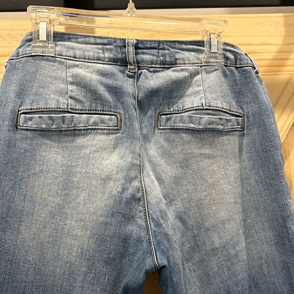 Women’s est. 1946 denim, flare, size 2 - Picture 4 of 6